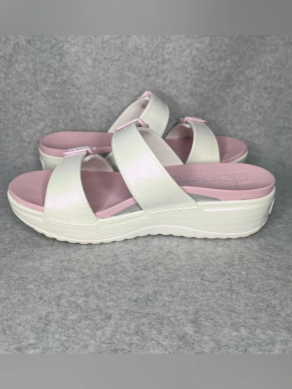 Dansko Kandi Buckled Slide Platform Sandal Pearl Iridescent Size EU41 US 10.5/11